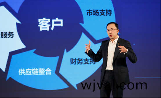 飛(fei)利浦炤明的“變”與(yu)“不變(bian)”